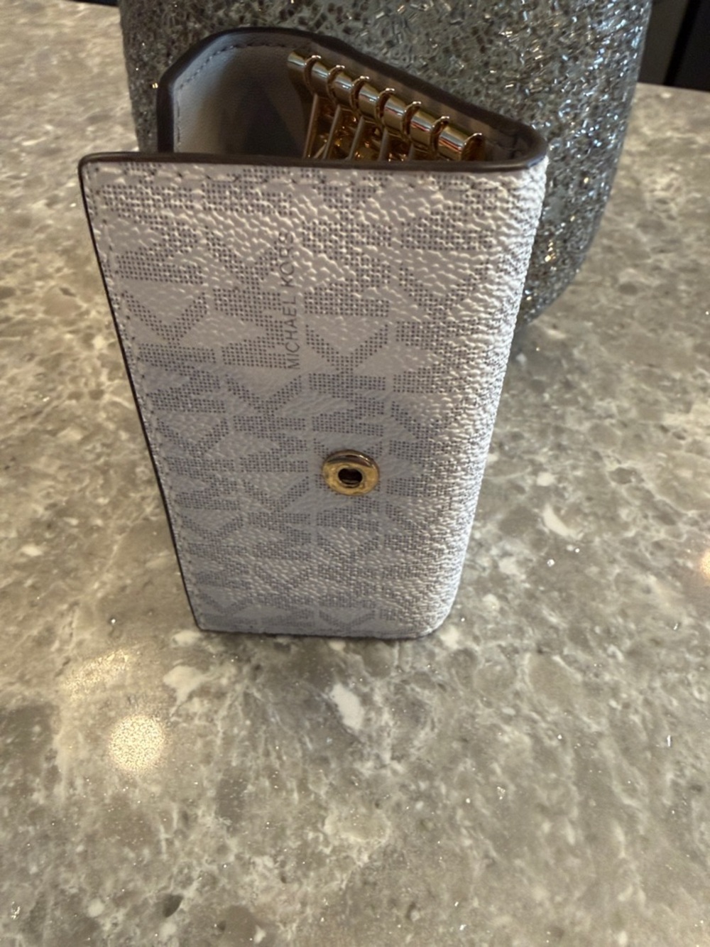 Michael Kors Gray and Silver Signature MK Compact key holder  Wallet NWOT - Picture 3 of 6